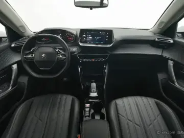 2020 Peugeot 2008 с пробегом 66 300 км
