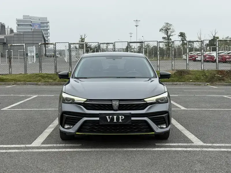 2021 Roewe i5 с пробегом 40 000 км