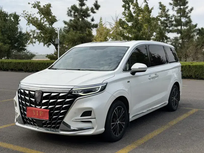 2023 Roewe iMAX8 с пробегом 78 000 км