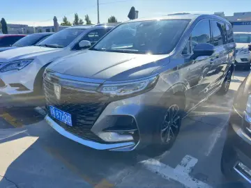 2022 Roewe iMAX8 с пробегом 75 000 км