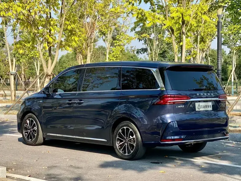 2022 Roewe iMAX8 с пробегом 53 600 км