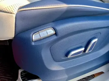 2022 Roewe iMAX8 с пробегом 53 600 км