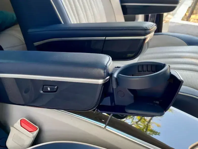 2022 Roewe iMAX8 с пробегом 53 600 км