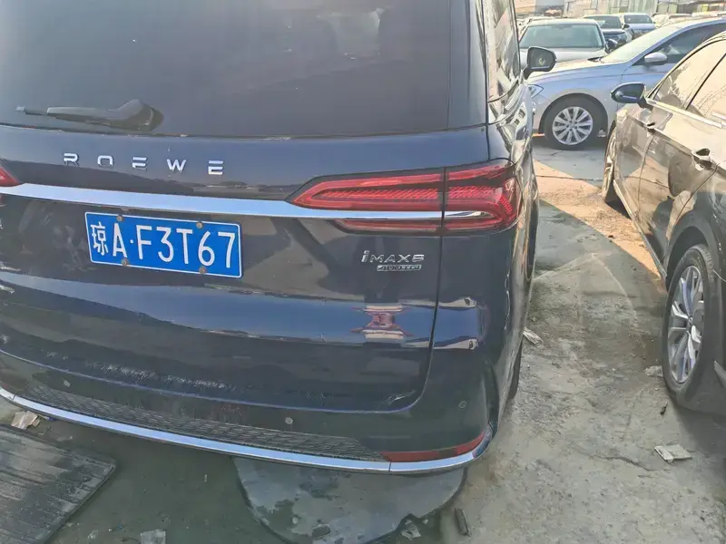 2021 Roewe iMAX8 с пробегом 98 000 км