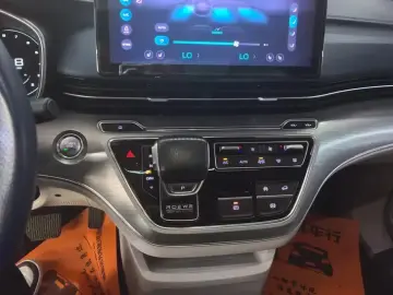 2021 Roewe iMAX8 с пробегом 84 000 км