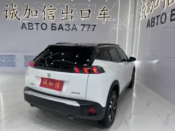 2022 Peugeot 2008 с пробегом 15 000 км