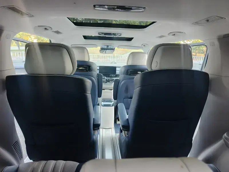 2021 Roewe iMAX8 с пробегом 85 000 км