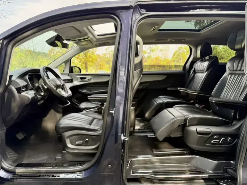 2021 Roewe iMAX8 с пробегом 115 000 км