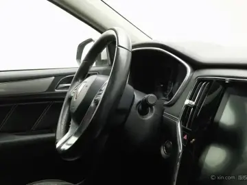 2020 Roewe RX5 с пробегом 44 100 км