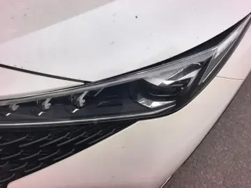 2023 Roewe RX5 с пробегом 13 000 км