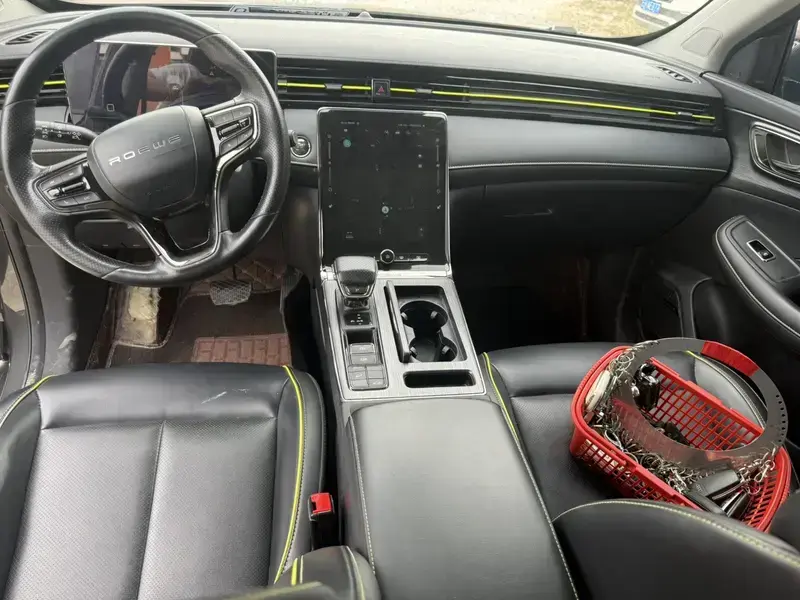 2021 Roewe RX5 с пробегом 71 000 км