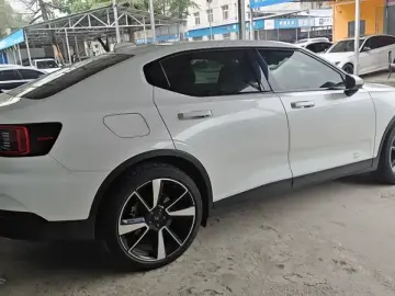 2021 Polestar 2 с пробегом 57 600 км