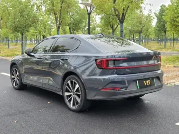 2020 Polestar 2 с пробегом 84 000 км
