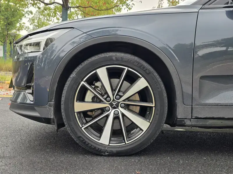 2020 Polestar 2 с пробегом 84 000 км