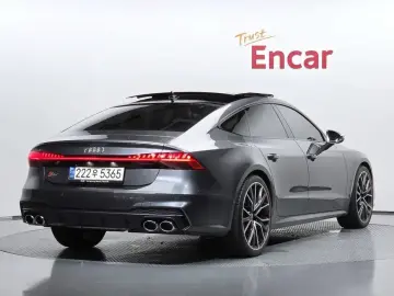 2021 Audi S7 с пробегом 93 503 км