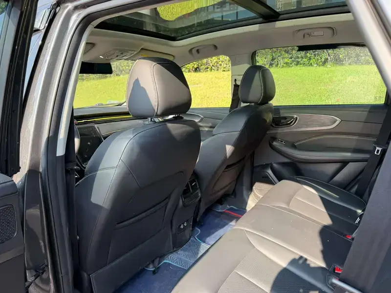 2021 Roewe RX5 с пробегом 57 000 км