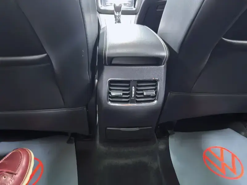 2019 Roewe RX5 с пробегом 70 000 км