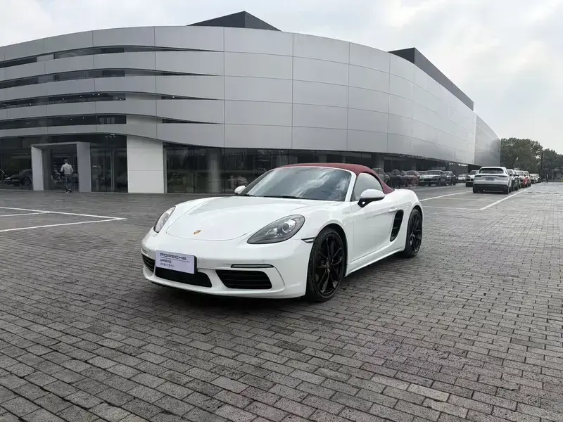 2023 Porsche 718 Spyder с пробегом 8 000 км