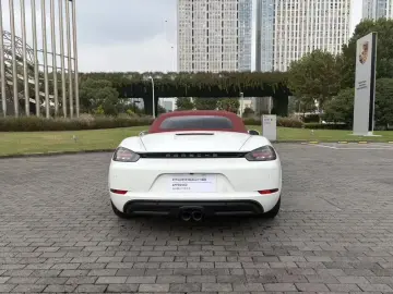 2023 Porsche 718 Spyder с пробегом 8 000 км