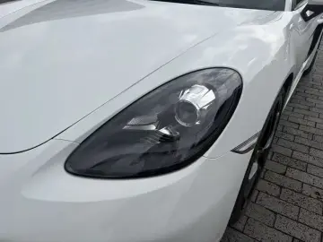 2023 Porsche 718 Spyder с пробегом 8 000 км