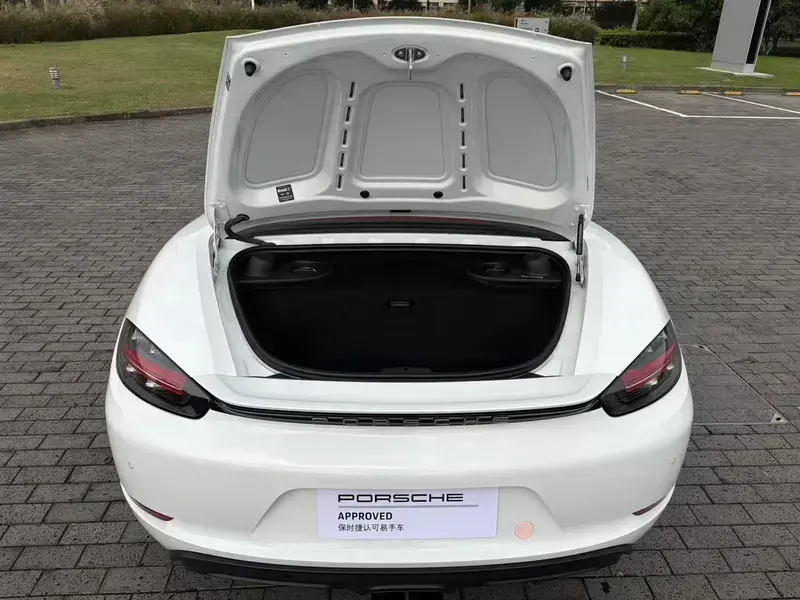 2023 Porsche 718 Spyder с пробегом 8 000 км