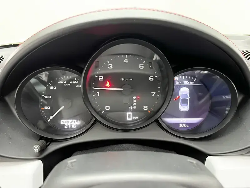 2023 Porsche 718 Spyder с пробегом 128 400 км