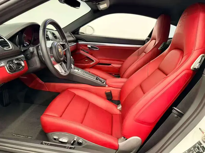 2023 Porsche 718 Spyder с пробегом 22 500 км
