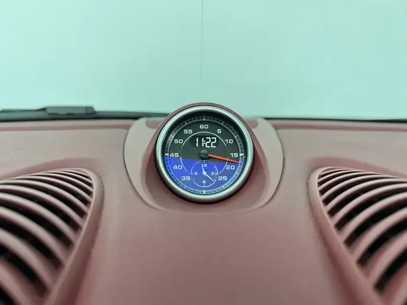 2022 Porsche 718 Spyder с пробегом 39 000 км