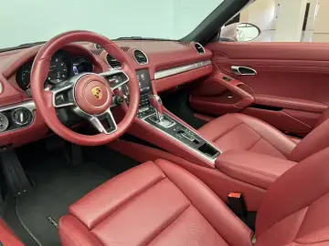 2022 Porsche 718 Spyder с пробегом 39 000 км