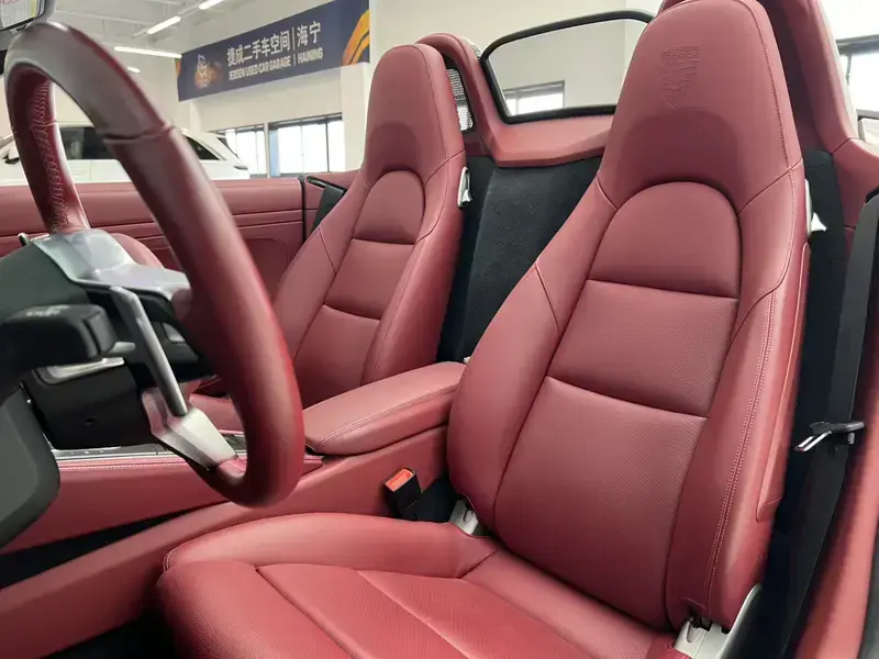 2022 Porsche 718 Spyder с пробегом 39 000 км
