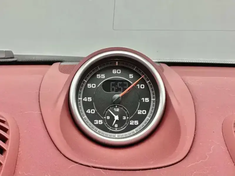 2020 Porsche 718 Spyder с пробегом 10 000 км