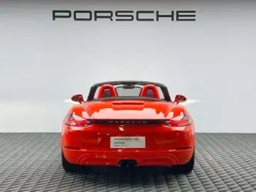2023 Porsche 718 Spyder с пробегом 23 000 км