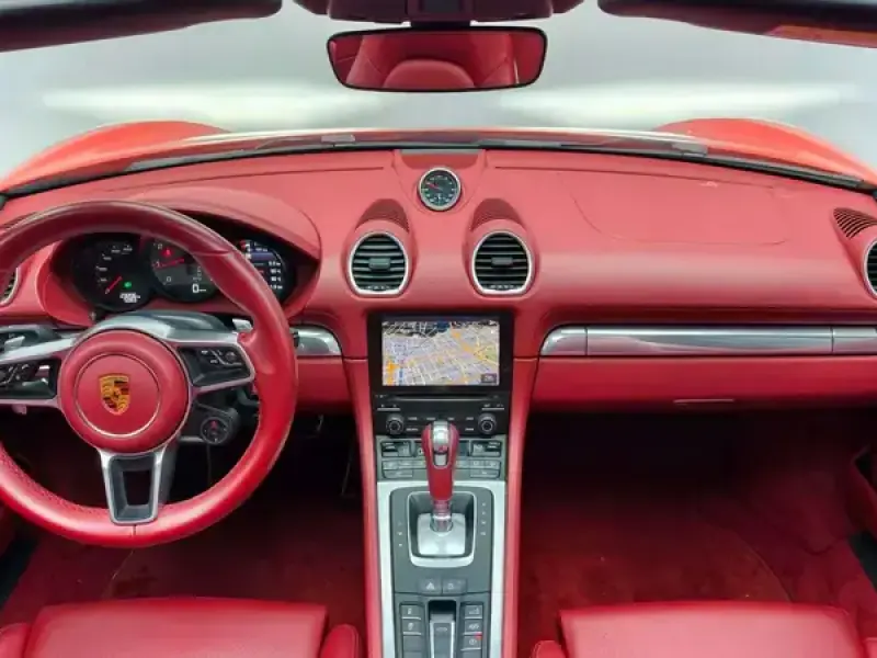 2023 Porsche 718 Spyder с пробегом 23 000 км