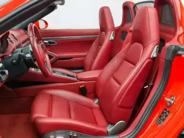 2023 Porsche 718 Spyder с пробегом 23 000 км