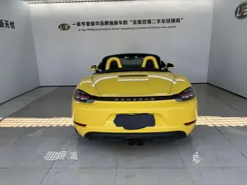 2023 Porsche 718 Spyder с пробегом 12 000 км