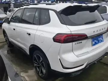 2022 Roewe RX5 Max с пробегом 25 000 км