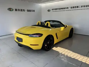 2023 Porsche 718 Spyder с пробегом 12 000 км