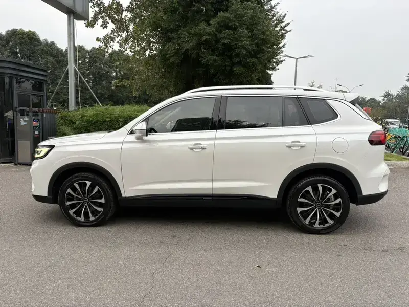 2020 Roewe RX5 Max с пробегом 80 000 км