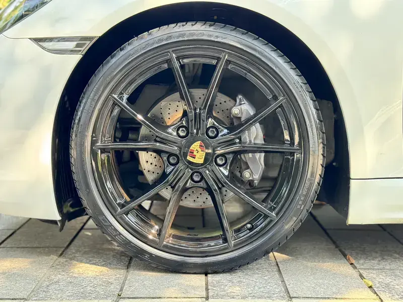 2022 Porsche 718 Spyder с пробегом 38 000 км