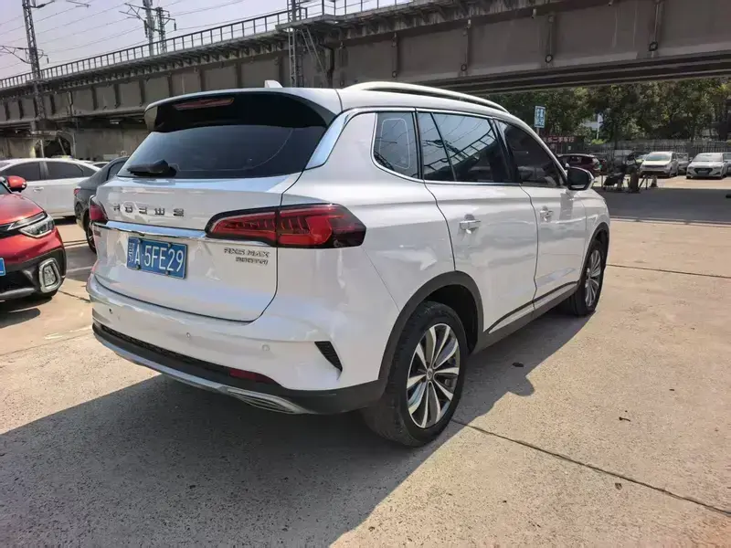 2019 Roewe RX5 Max с пробегом 70 000 км