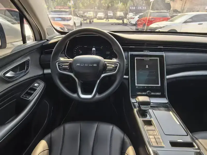 2019 Roewe RX5 Max с пробегом 70 000 км