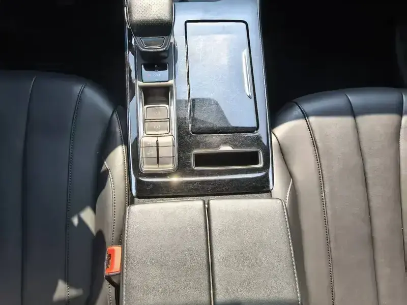 2019 Roewe RX5 Max с пробегом 70 000 км