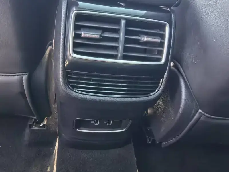 2019 Roewe RX5 Max с пробегом 70 000 км