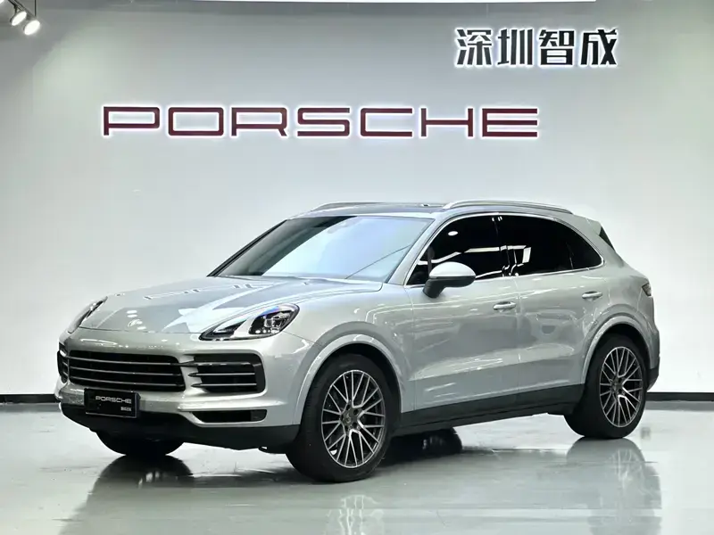2019 Porsche Cayenne с пробегом 77 000 км