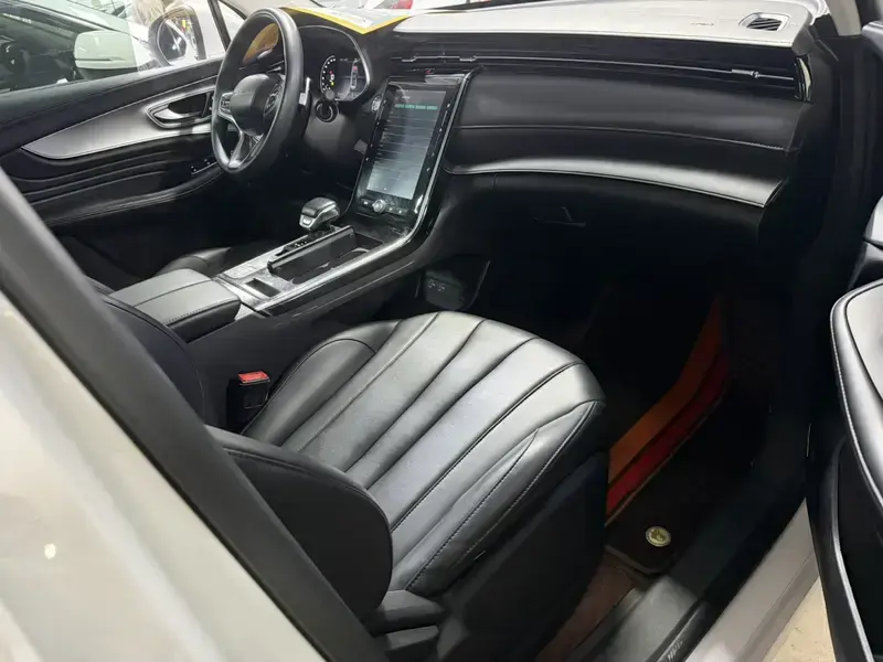 2019 Roewe RX5 Max с пробегом 146 000 км