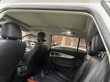 2019 Roewe RX5 Max с пробегом 146 000 км