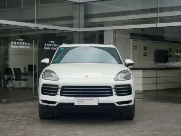 2019 Porsche Cayenne с пробегом 49 600 км