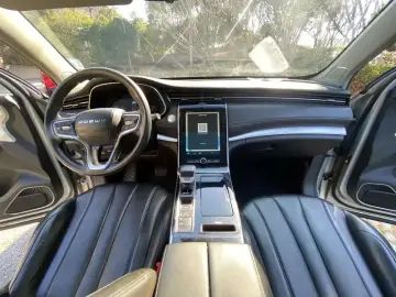 2019 Roewe RX5 Max с пробегом 60 000 км