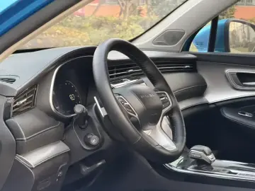 2019 Roewe RX5 Max с пробегом 82 000 км