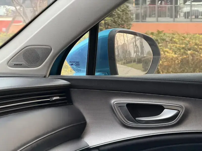 2019 Roewe RX5 Max с пробегом 82 000 км